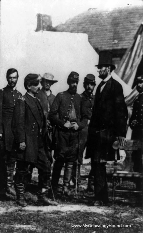 Abraham Lincoln with General George McClellan on Antietam Battlefield, 1862, historic photo