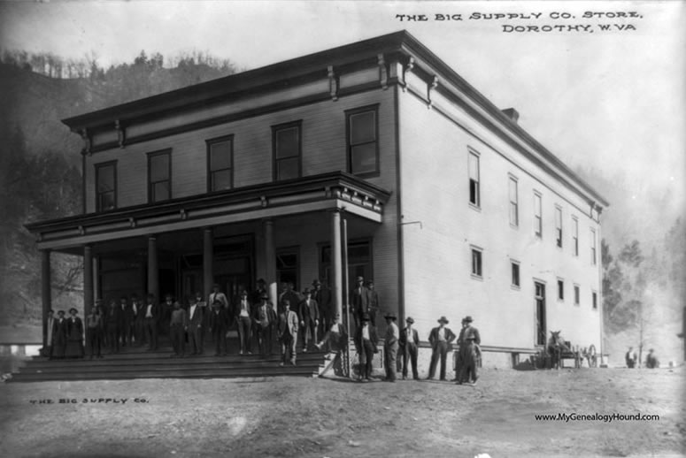 Dorothy, West Virginia, The Big Supply Co. Store, 1915, historic photo