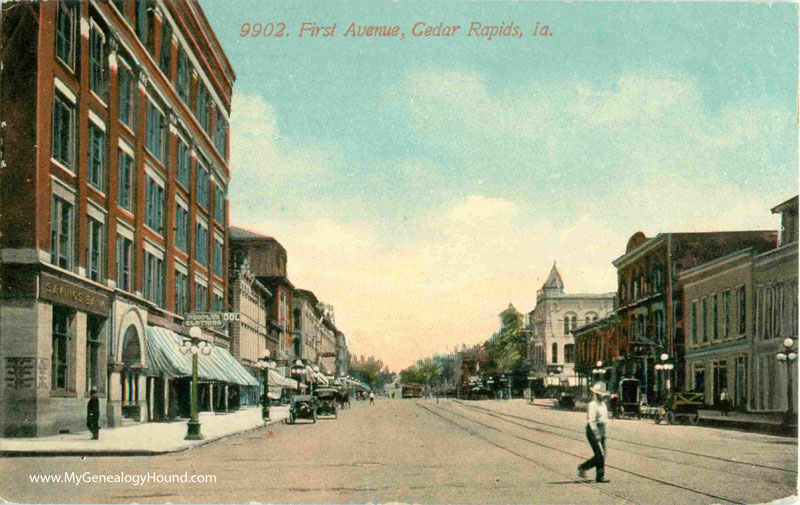 Cedar Rapids, Iowa First Avenue vintage postcard, historic photo