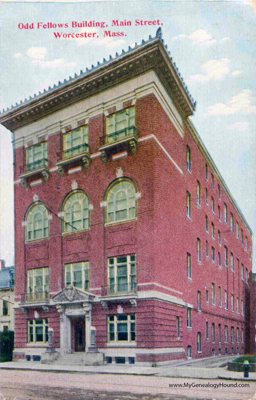 Worcester, Massachusetts, Odd Fellows Building, Main Street, vintage postcard photo