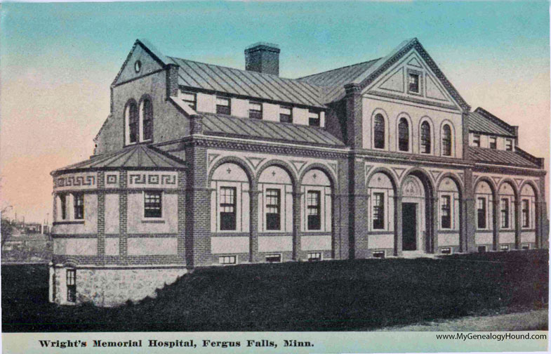 Fergus Falls, Minnesota, Wright's Memorial Hospital, vintage postcard photo