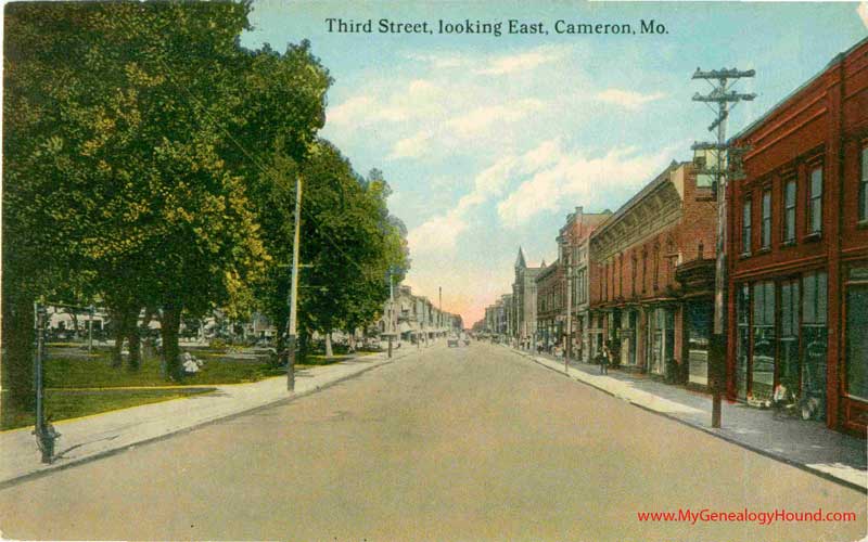 Cameron, Missouri Third Street Looking East vintage postcard, historic, photo