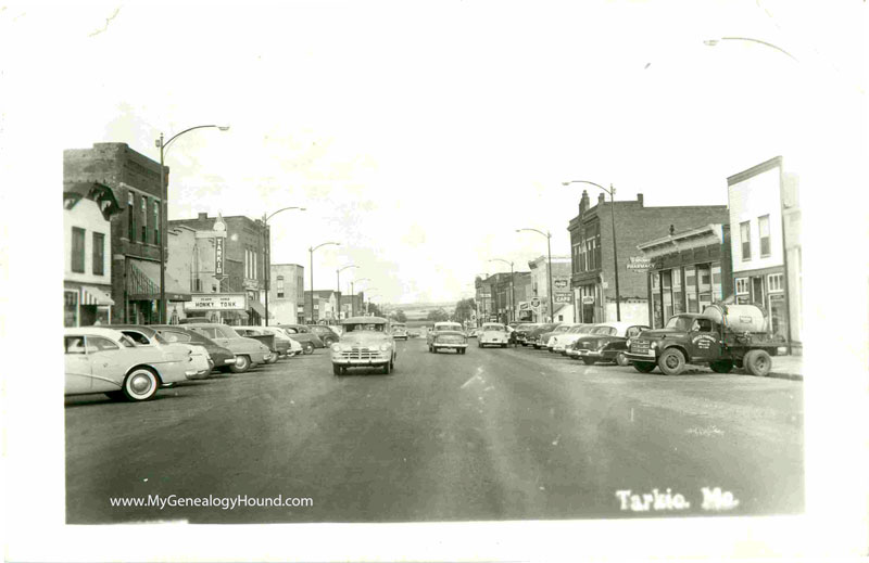 Tarkio, Missouri 1950's Main Street vintage postcard, historic photo