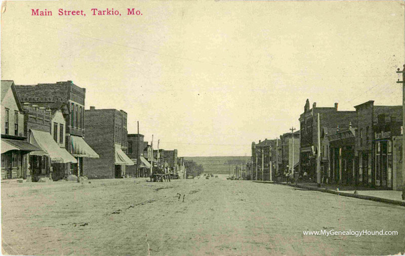 Tarkio, Missouri 1910 Main Street vintage postcard, historic photo