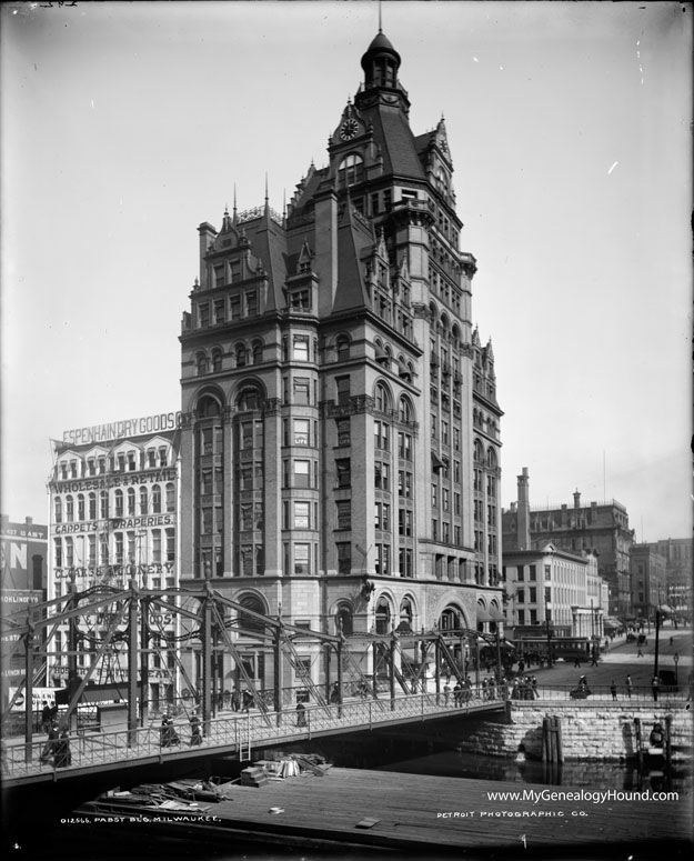 Milwaukee, Wisconsin, Pabst Building, 1900-1910, historic photo