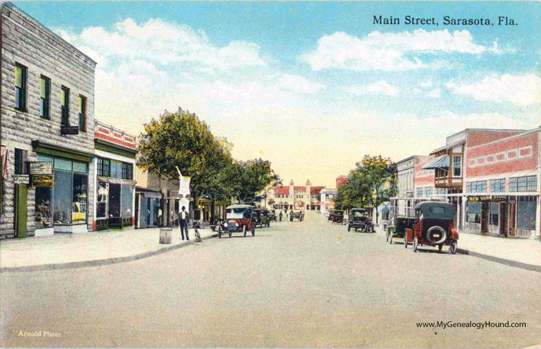 Main Street Business District of Sarasota, Florida before the larger hotels were built, vintage postcard, historic photo