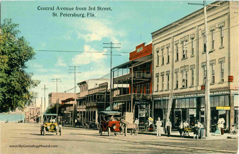 St. Petersburg, Florida, Central Avenue from 3rd Street, vintage postcard, historic photo