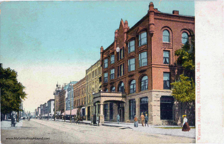 Muskegon, Michigan, Western Avenue, vintage postcard photo