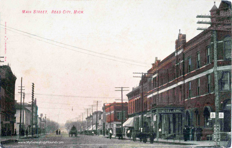 Reed City, Michigan, Main Street, vintage postcard photo