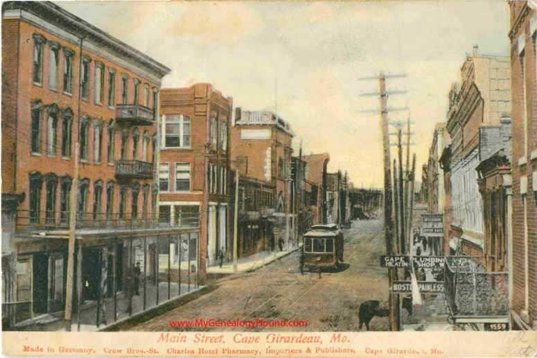 Cape Girardeau, Missouri Main Street vintage postcard