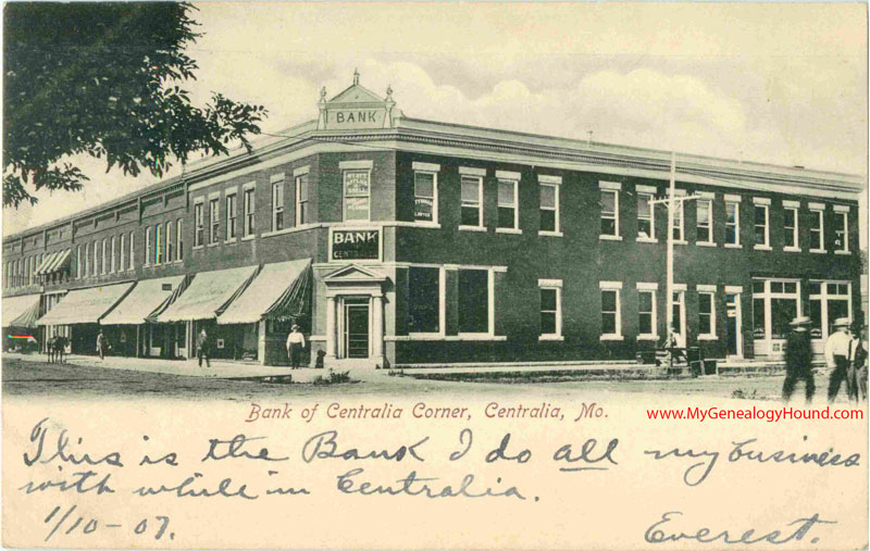 Centralia, Missouri, Bank of Centralia Corner, vintage postcard, historic photo