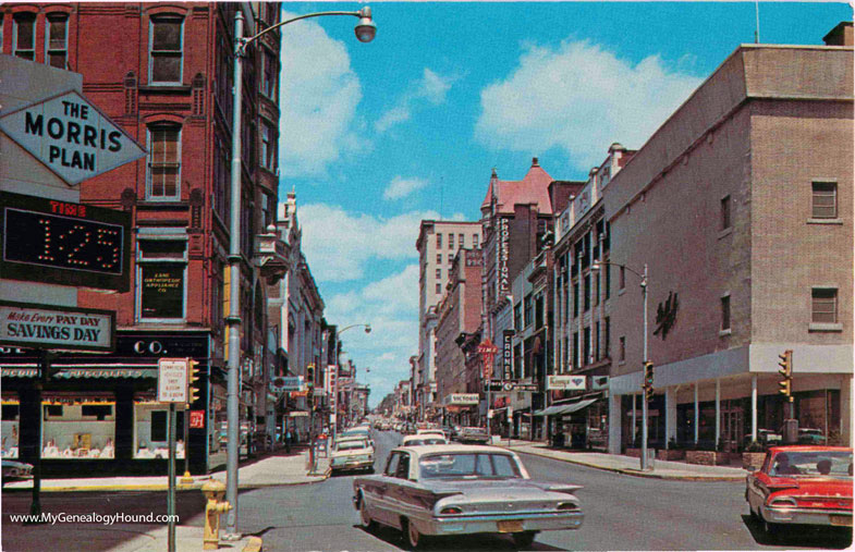 Wheeling, West Virginia, Market Street, vintage postcard photo