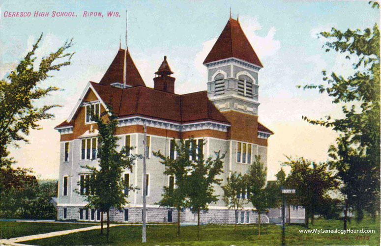 Ripon, Wisconsin, Ceresco High School, vintage postcard photo